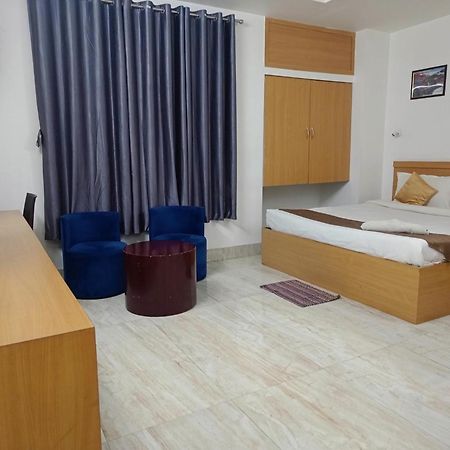 גווהטי Hotel Mirana מראה חיצוני תמונה