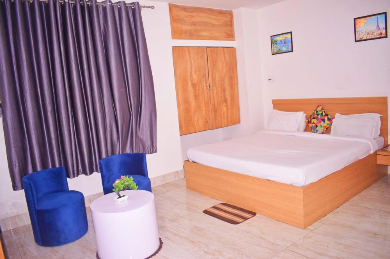 גווהטי Hotel Mirana מראה חיצוני תמונה